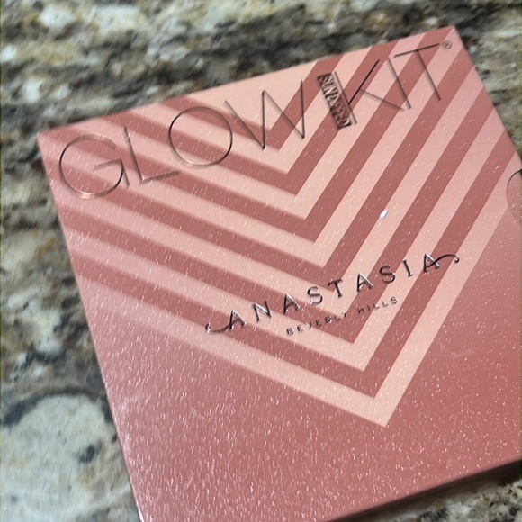 🌙💕Anastasia Beverly Hills Sundipped Highlighter - Picture 11 of 12